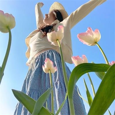 蓬勃发展